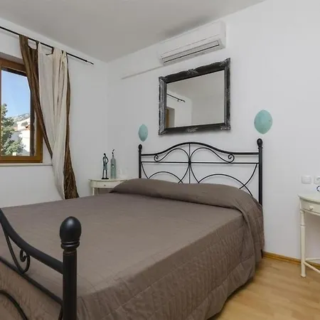 Lemar - With Parking Apartment Bol