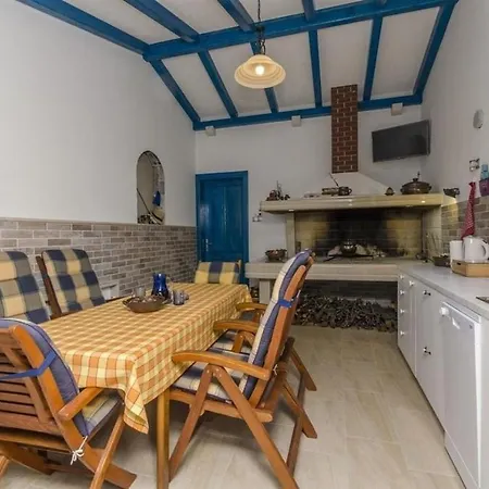Apartment Lemar - With Parking Bol